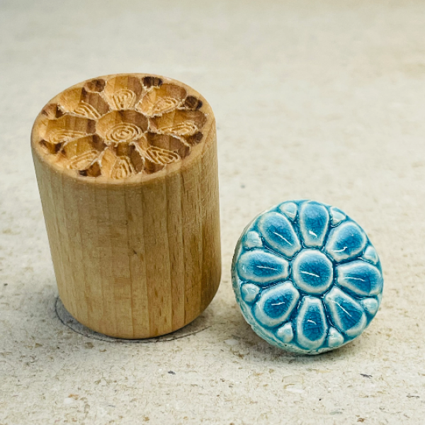 Blume-25 Runde Stempel TONA arts