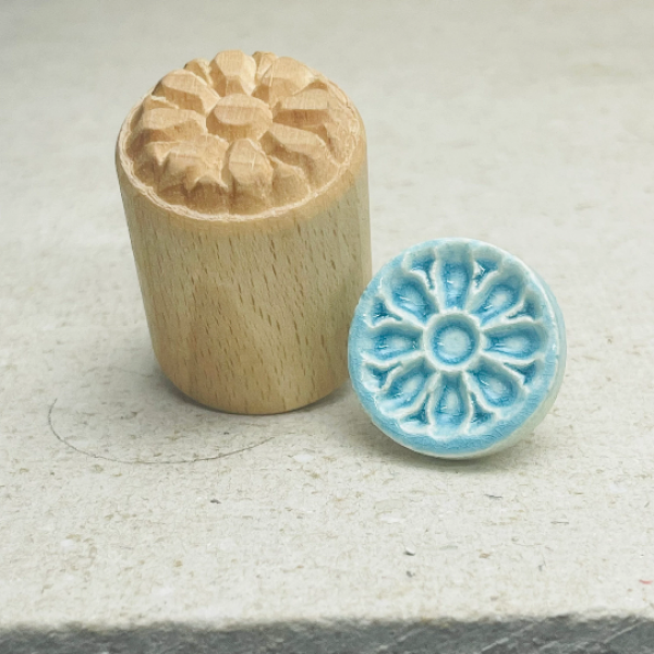 Blume-30 Runde Stempel TONA arts