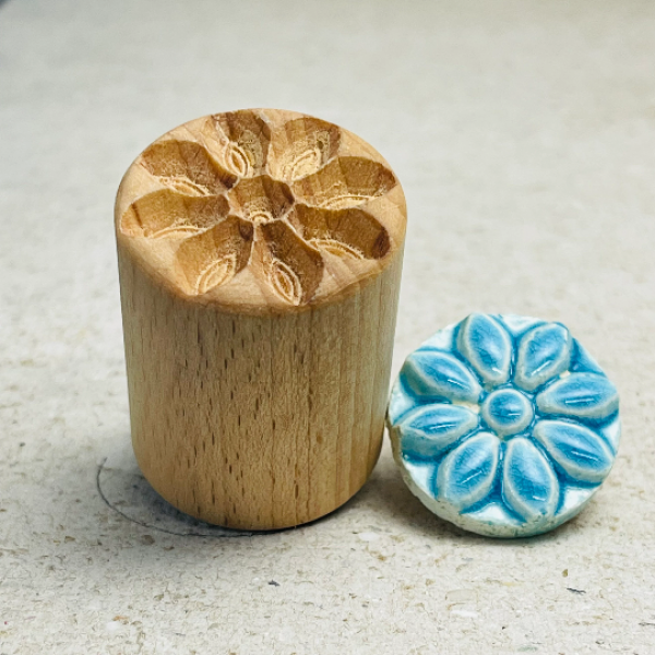 Blume-7n Runde Stempel TONA arts