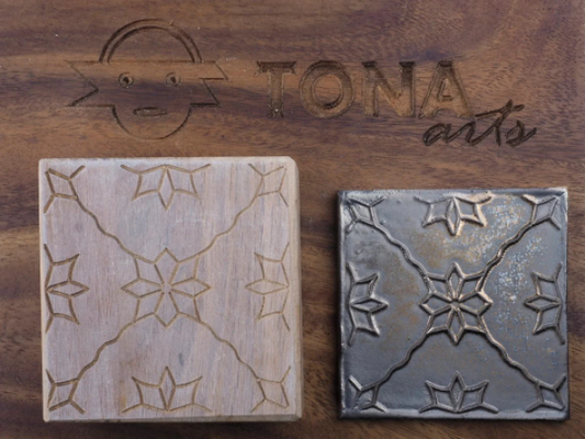 TILE-pat-75n 7 x 7 cm Stempel > Quadratische Stempel TONA arts