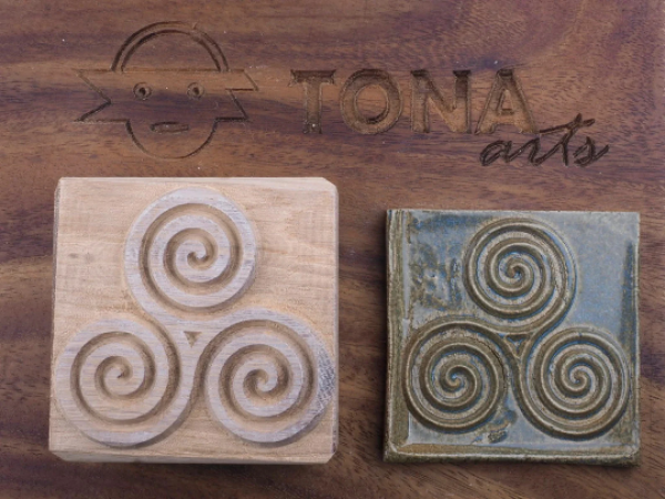 Keltisch-C4 7 x 7 cm Stempel > Quadratische Stempel TONA arts