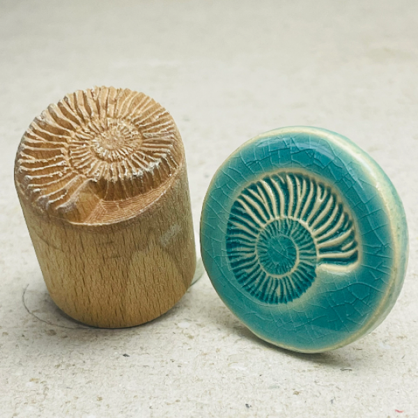 Marine-Nautilus-Ammonite-SR2 Runde Stempel TONA arts